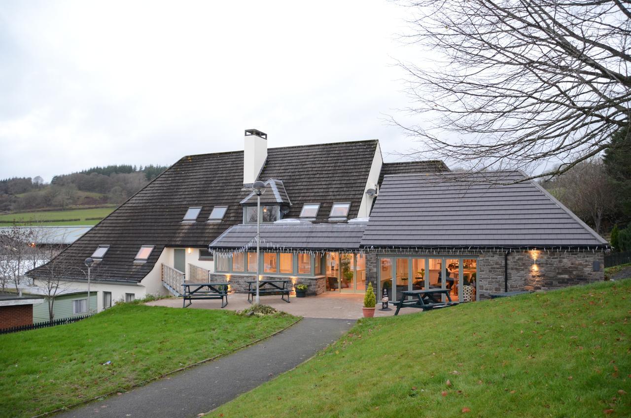 Neuadd Henllan Lodge Builth Wells Esterno foto