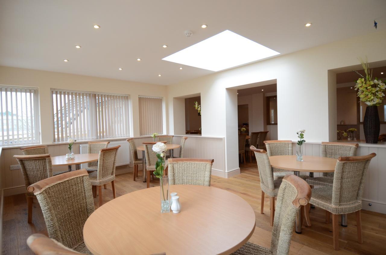 Neuadd Henllan Lodge Builth Wells Esterno foto