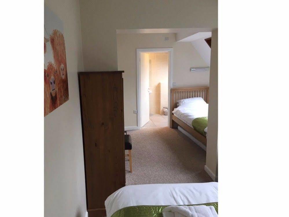 Neuadd Henllan Lodge Builth Wells Esterno foto