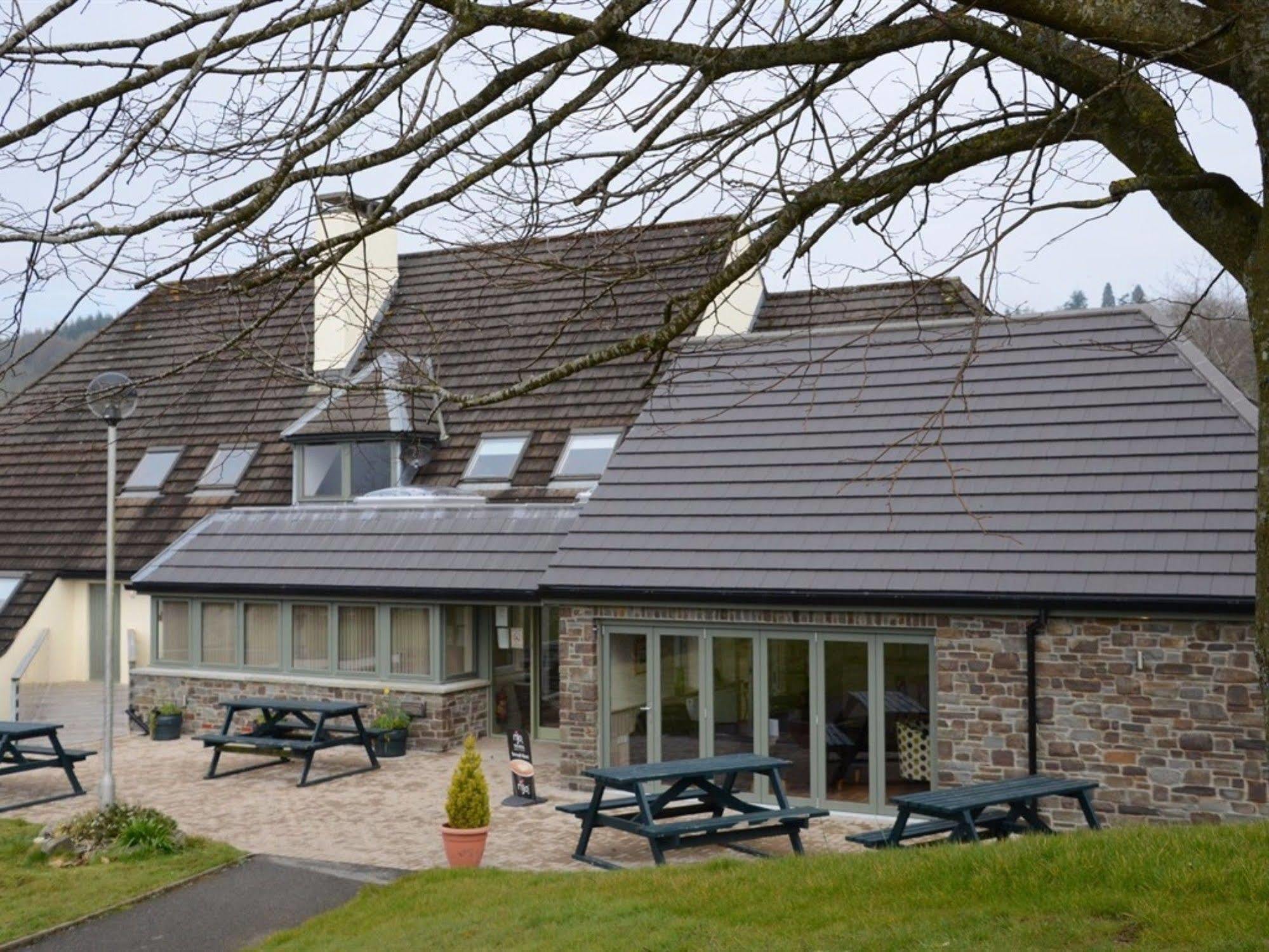 Neuadd Henllan Lodge Builth Wells Esterno foto