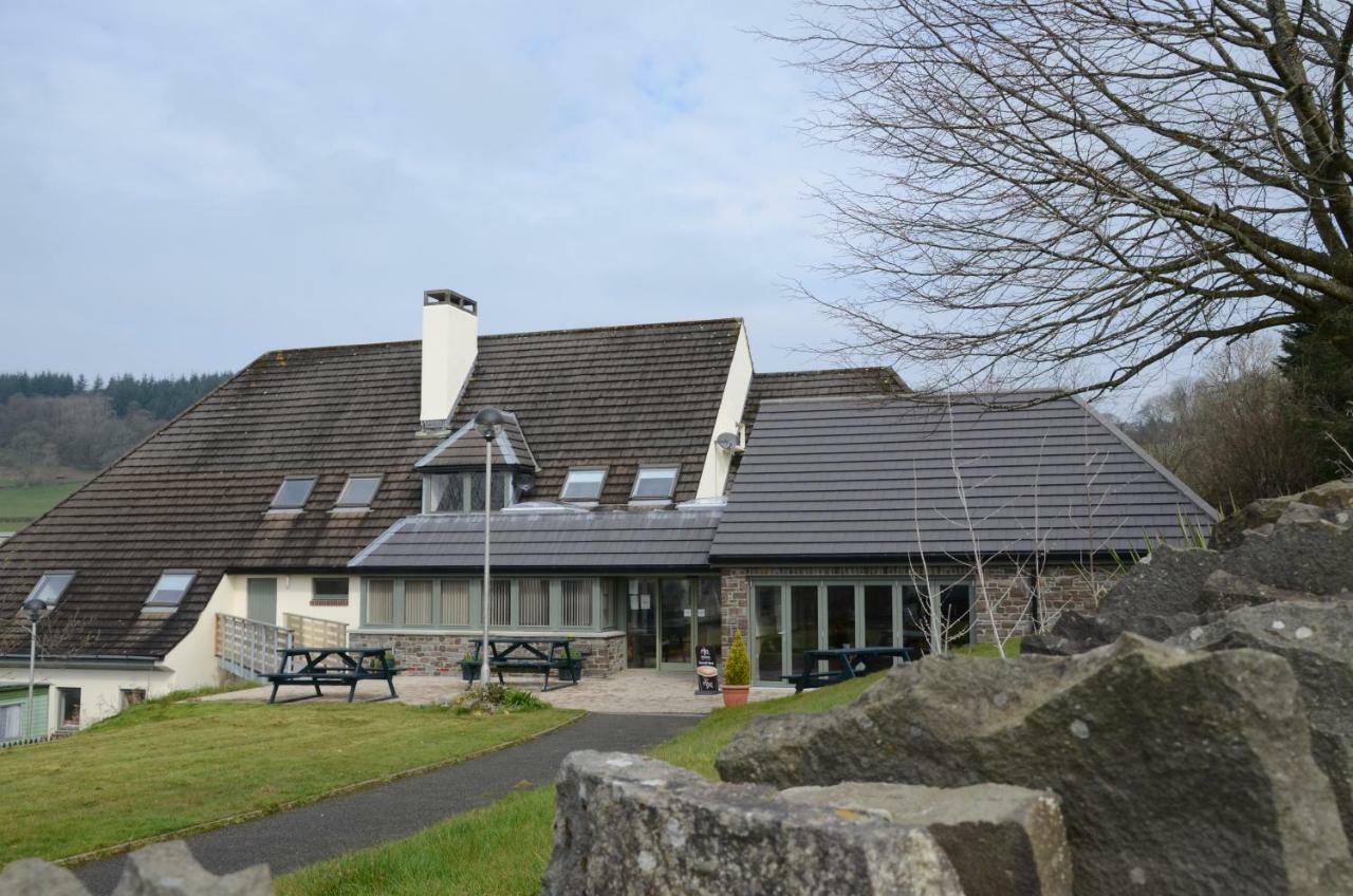 Neuadd Henllan Lodge Builth Wells Esterno foto