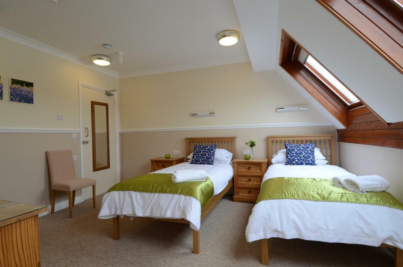 Neuadd Henllan Lodge Builth Wells Esterno foto